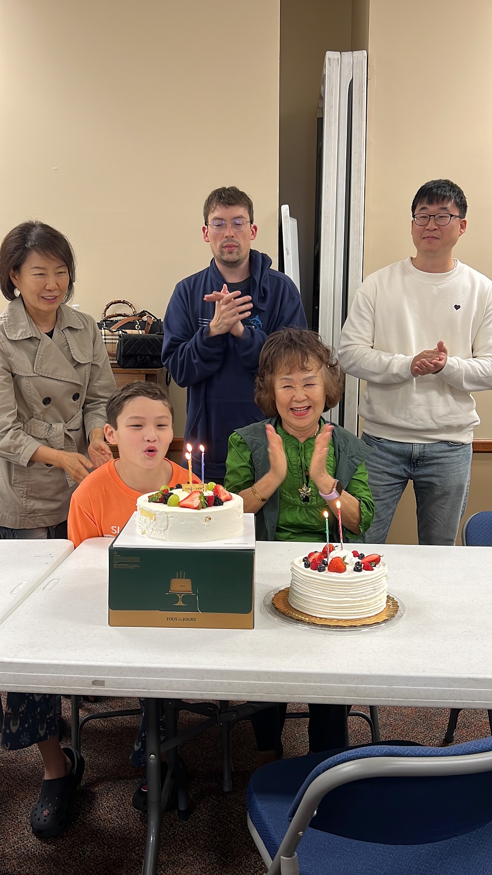 2024-12-08_11월 생일축하 2.jpg